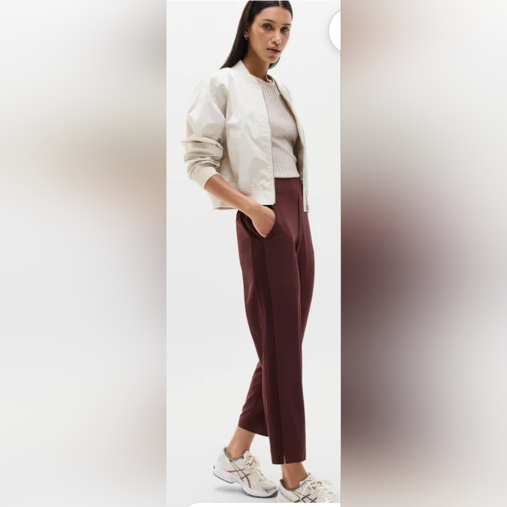 NWOT Athleta Brooklyn Pull On Ankle Pants  . Firm On Price.